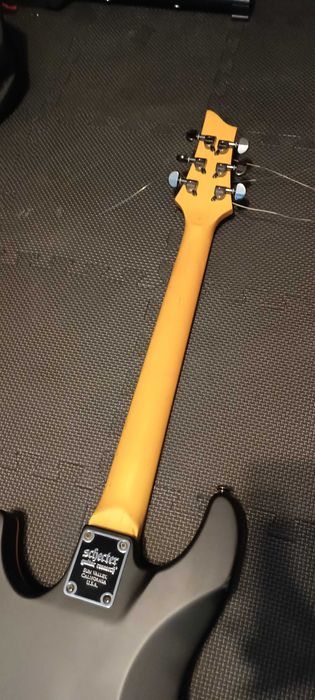 Schecter Omen-6 Satin Black