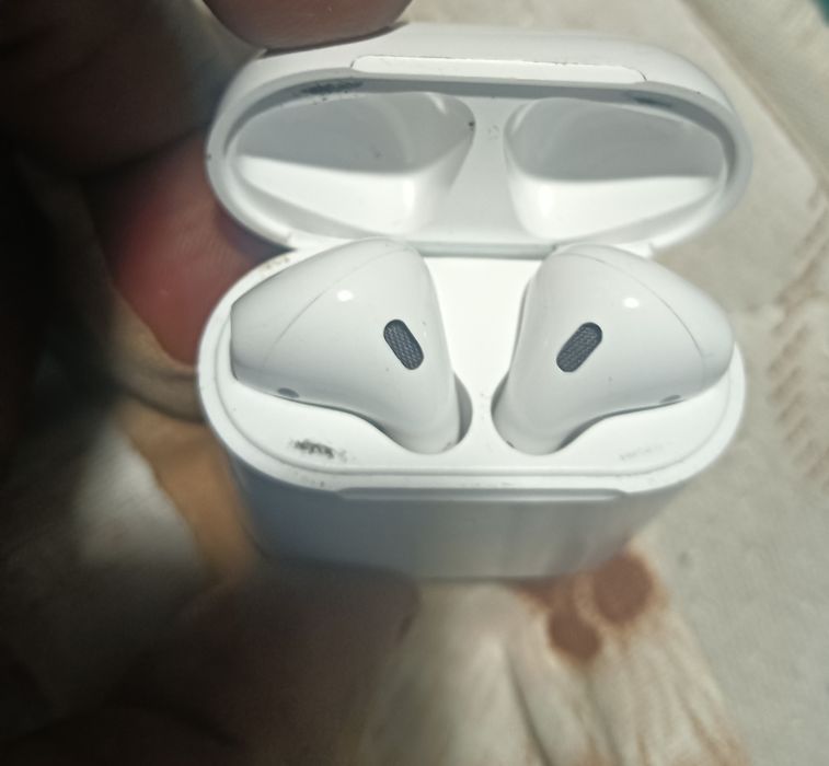 Vendo Airpods 2 Apple