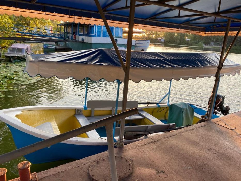 Баркас Човен !!!