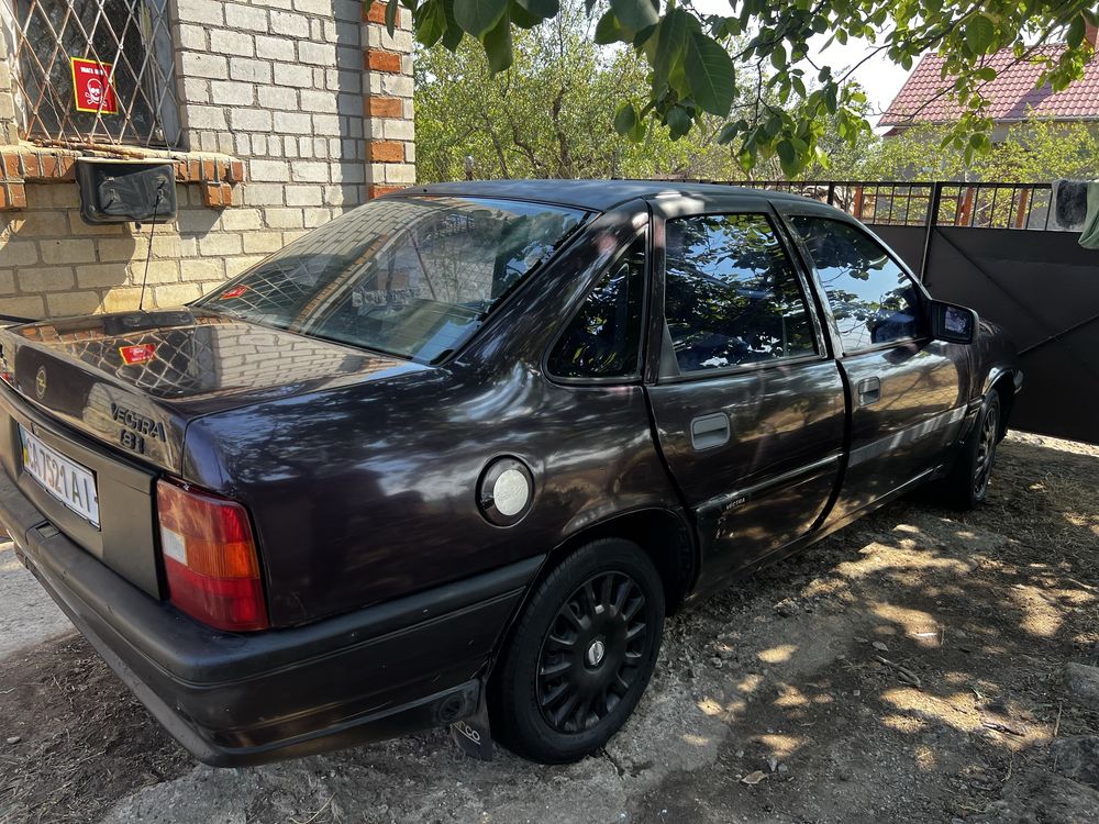 Опель вектра а 1991, 1.8