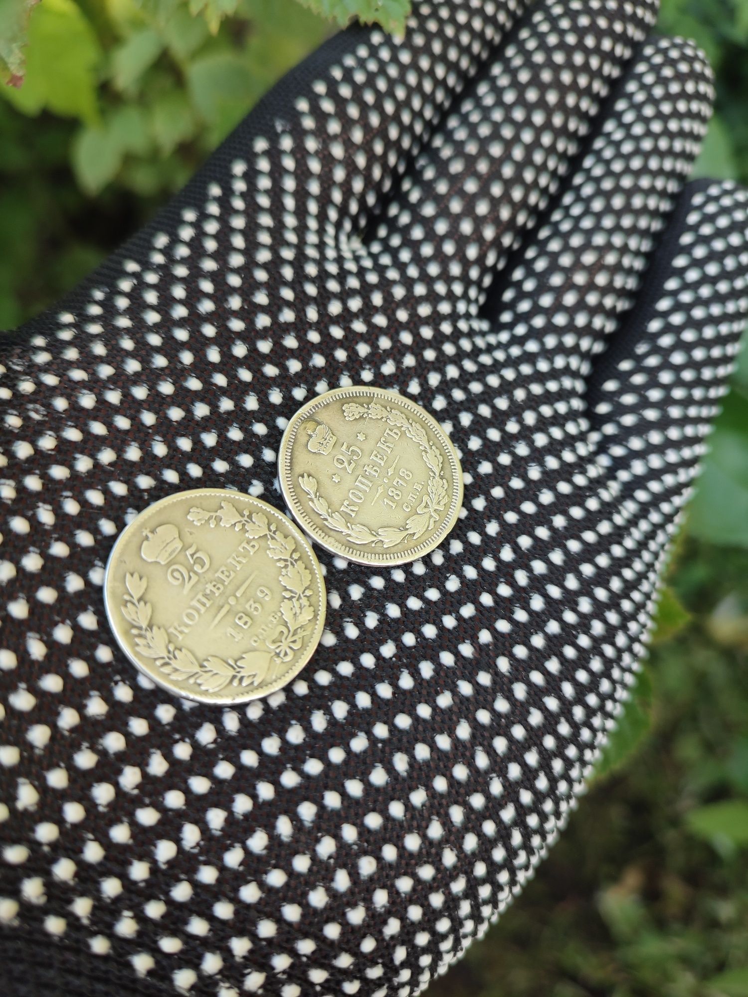 Продам монети срібло