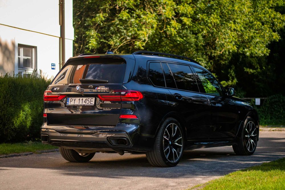 Transport VIP z kierowcą - BMW X7 - Auto na ślub- Przewozy VIP-Wynajem
