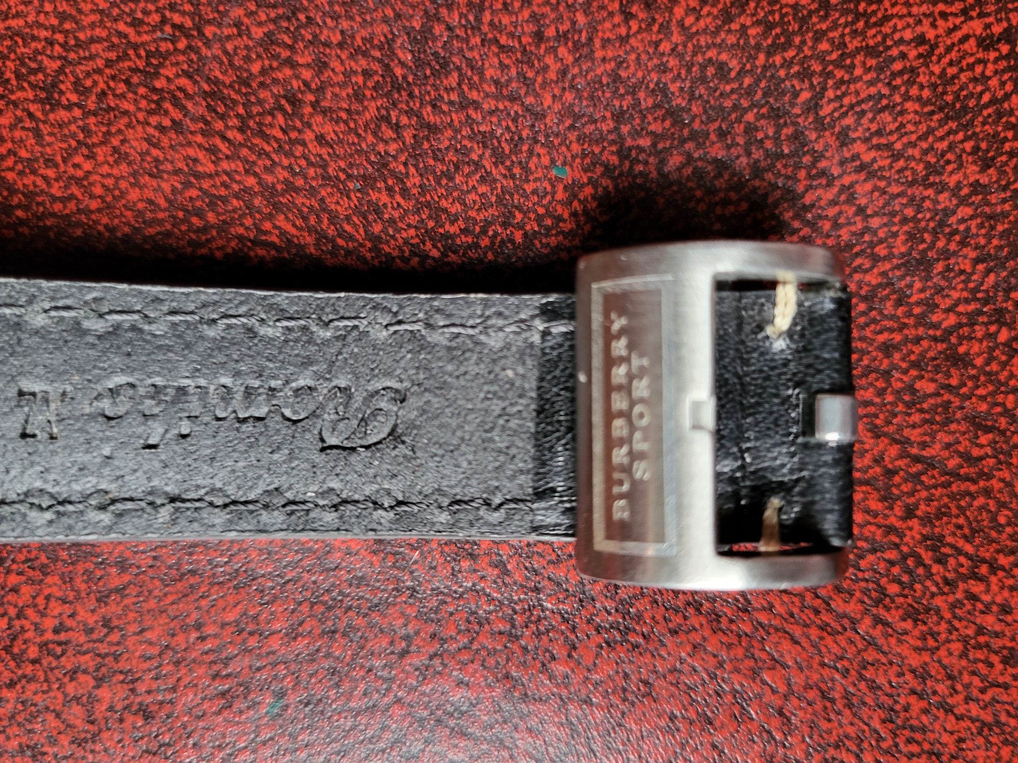 Годинник Burberry