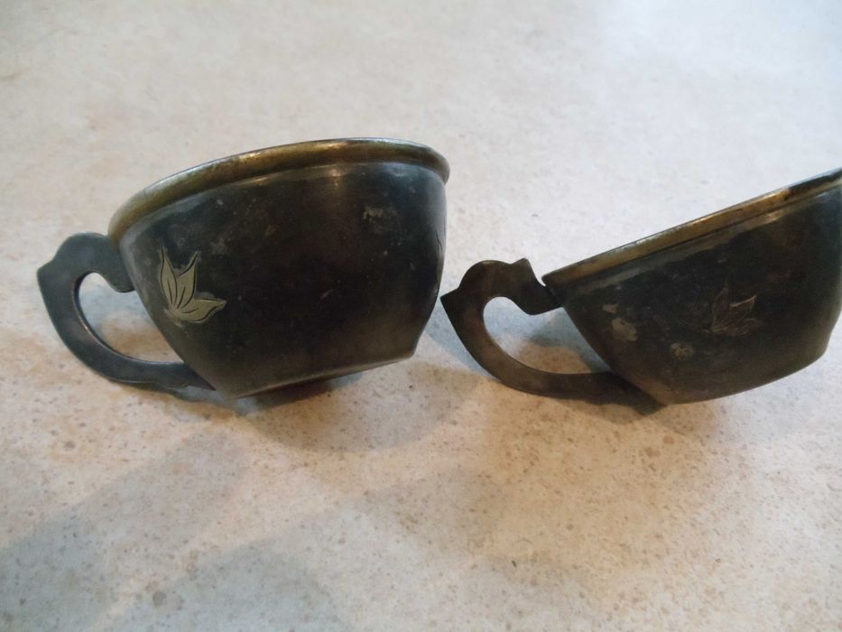 Продам чашечки для коллекционеров.