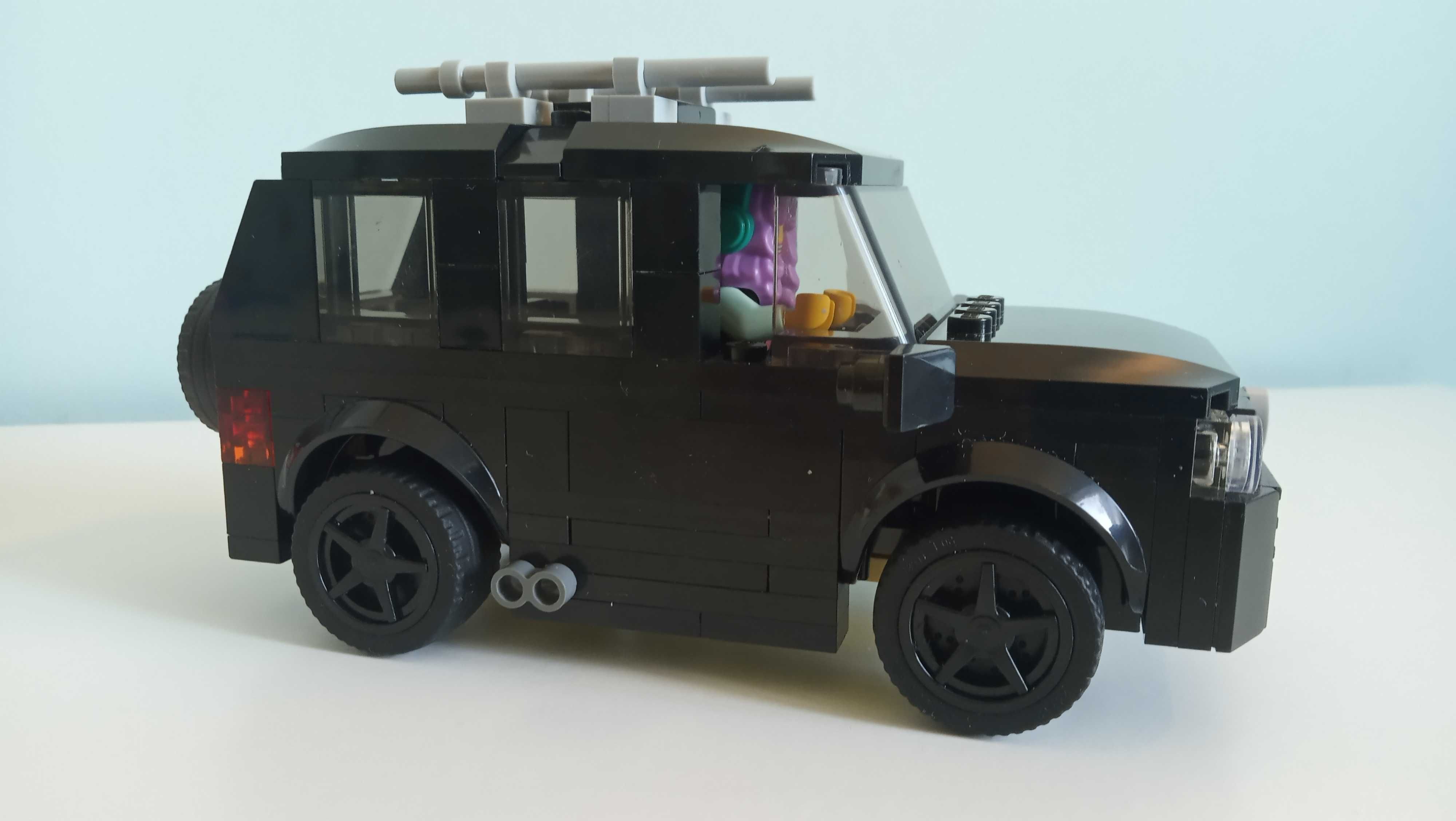 Lego Moc Mercedes-Benz G63 AMG tik-tokerki + figurka