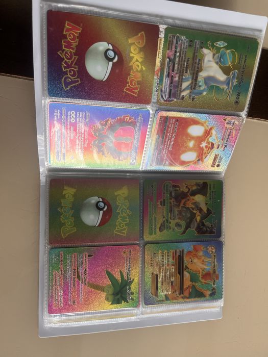 Karty pokemon z albumem