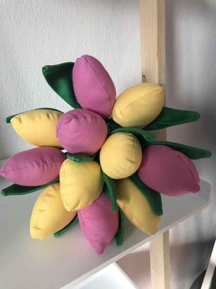 Tulipany z materialu