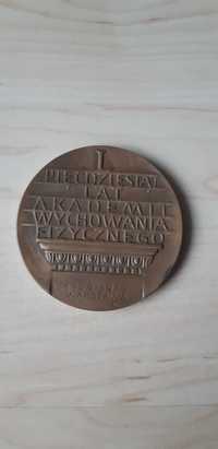 medal pięćdziesiąt lat Akademii Wychowania Fizycznego