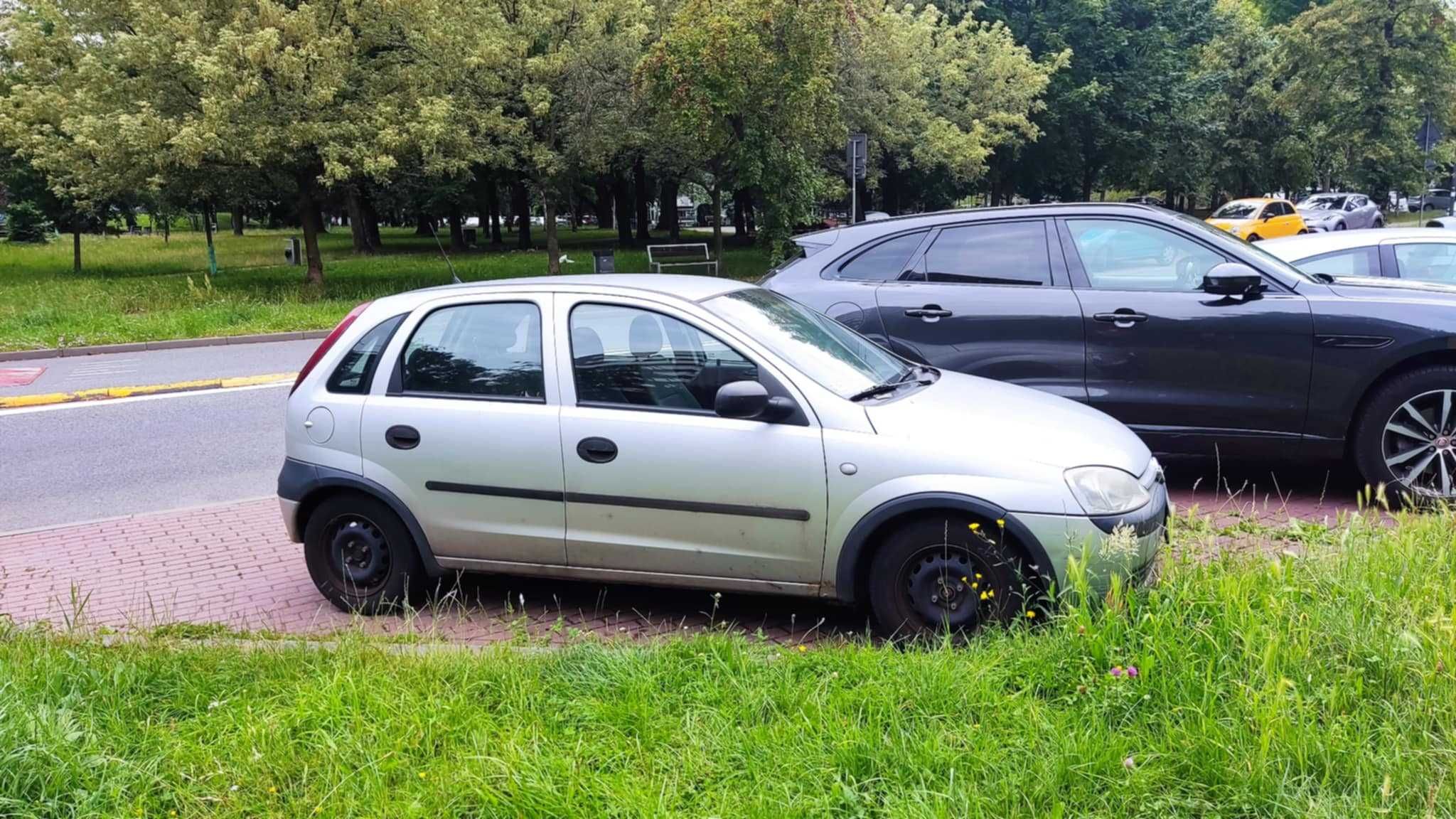 Sprzedam Opel Corsa C 1.2