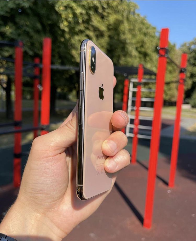 Iphone xs gold 64gb