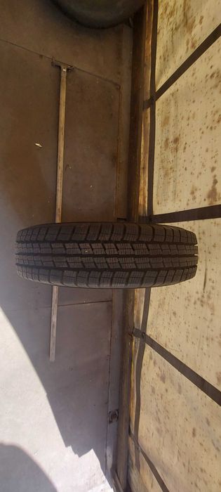 Opony Uniroyal Snow Max 175/75 R16C dostawczy zima 2 szt.