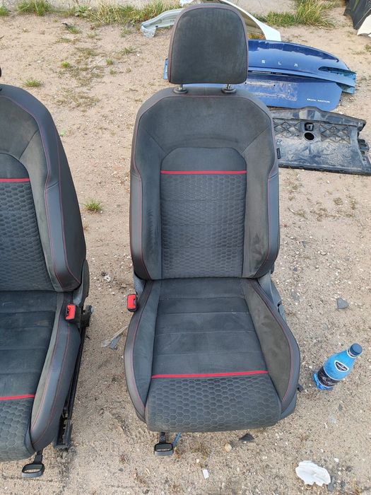 Fotele golf VII 7 GTI performance alkantara  półskóra ra