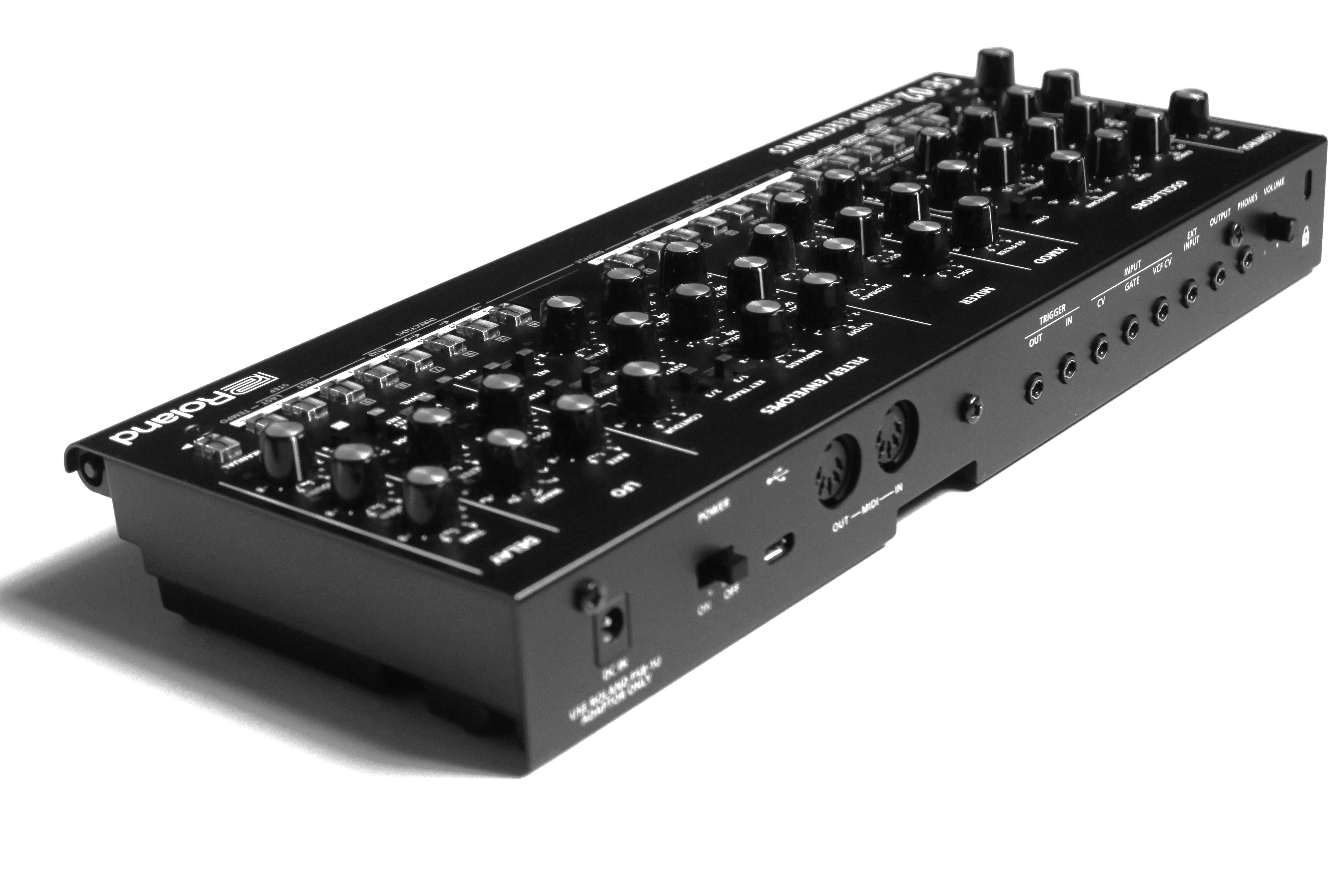 Roland Boutique SE-02 syntezator analogowy 3-oscylatory stan jak nowy