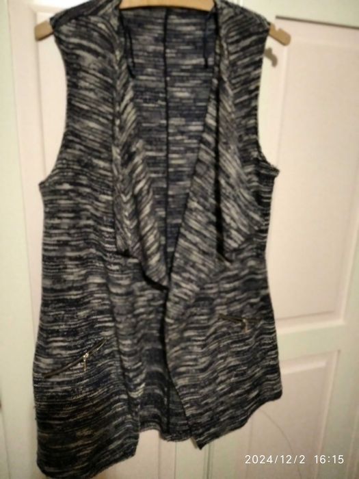 Kamizelka damska narzutka r.44