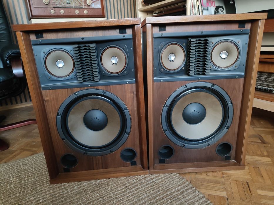 Kolumny Sansui SP-2500 idealne wysokoskuteczne sprawne 100 procent