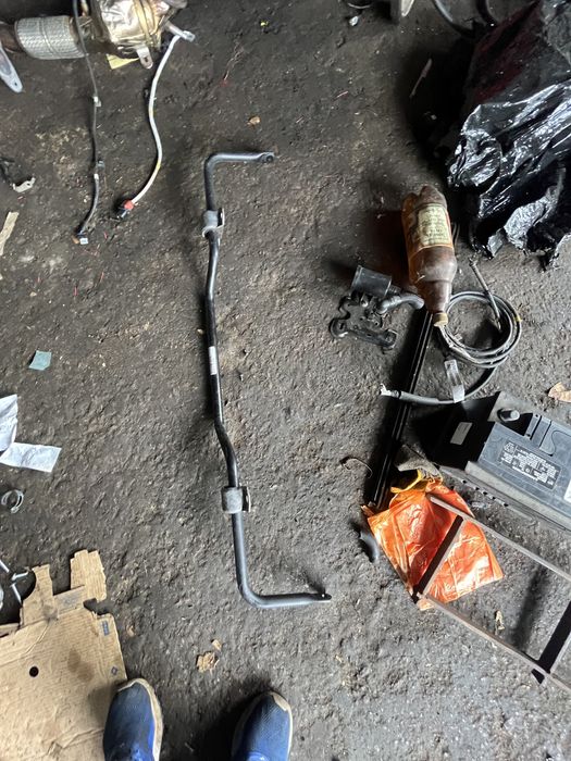 Ford Escape mk4 usa задній стабілізатор підвіски