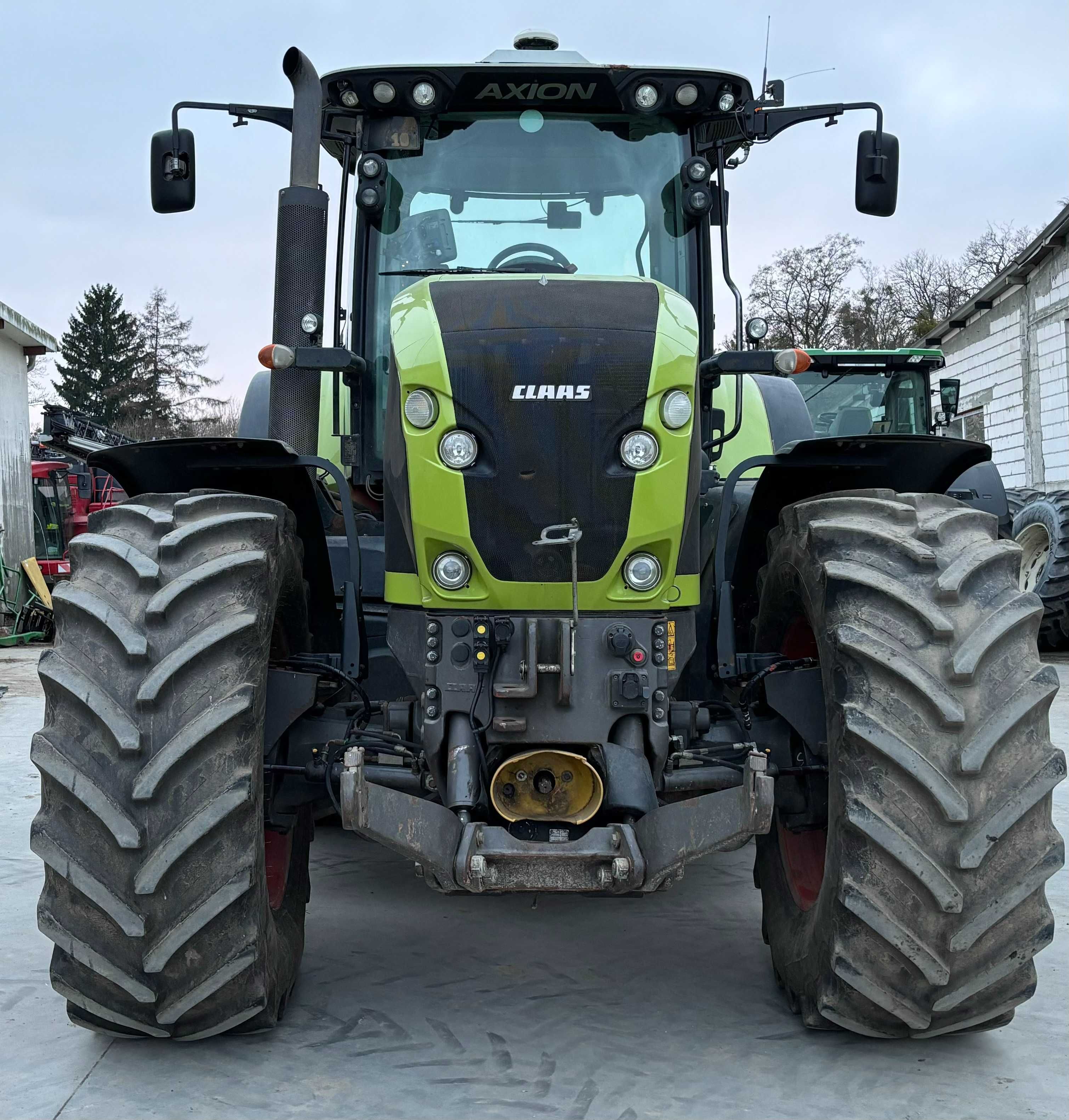 Ciągnik Claas AXION 920