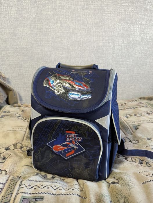 Каркасний ортопедичний рюкзак Go Pac для початкових класів