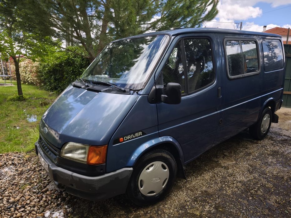 Ford Transit 7 lugares 93