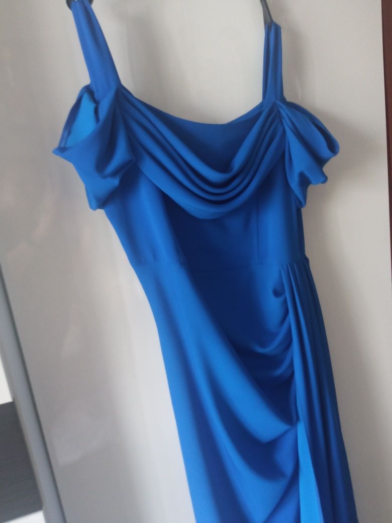 Sprzedam sukienkę chabrowa niebieska długa z trenerem XL 46 Bemar