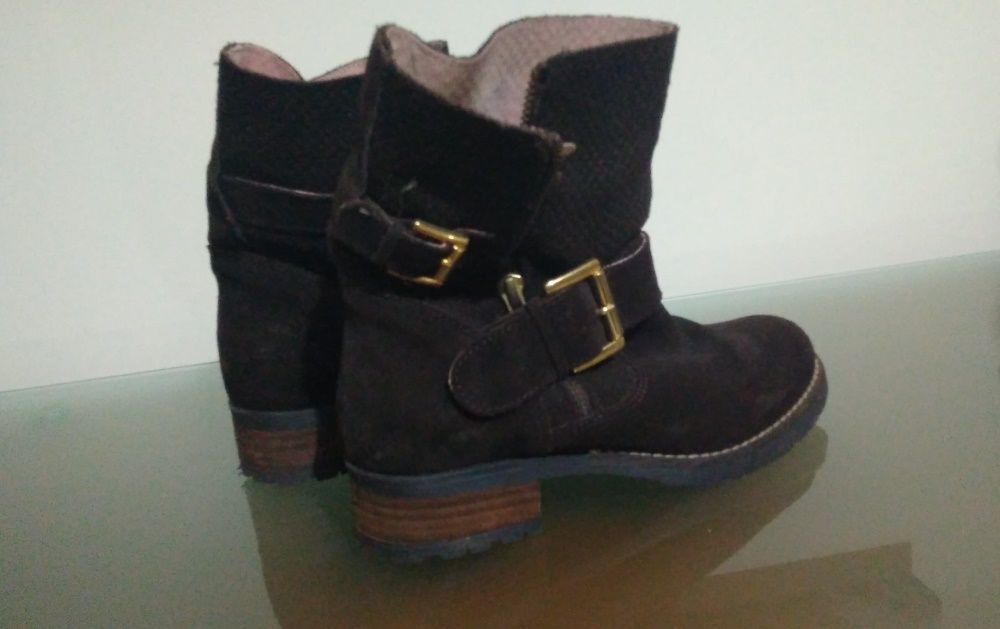 Botas tamanho 36