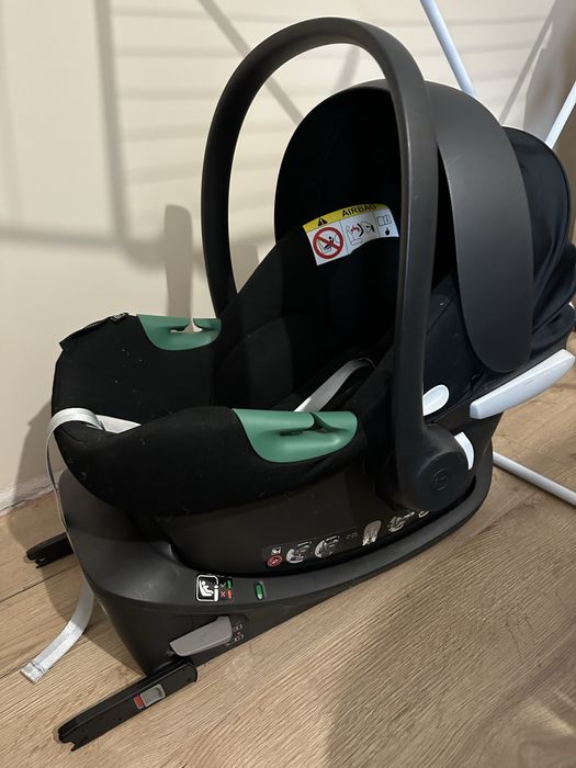 Nosidelko cybex z baza