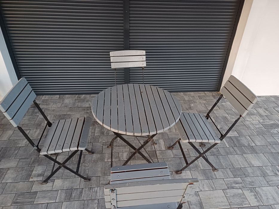 ogródek piwny meble ogrodowe stolik I 4 krzesła bar kawiarnia