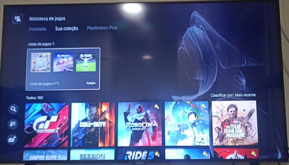 PS5 com 108 jogos
