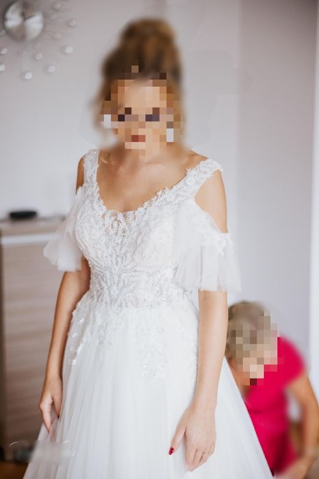 Suknia ślubna ivory koronka koraliki