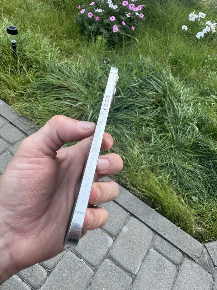 Продам iPhone 12 pro max