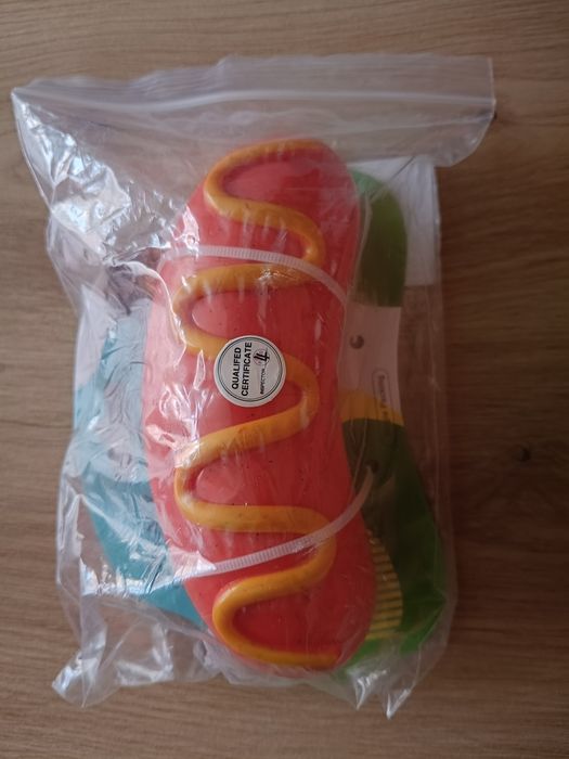 Zabawka gryzak dla psa kiełbasa