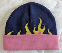 Вогняна шапка Urban Outfitters