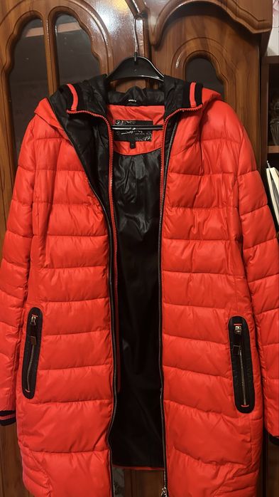 Продам пуховик кр