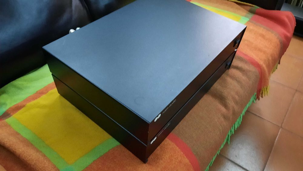 Amplificadores Naim 135 monoblocos Diy .