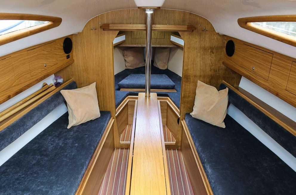 Jacht Aquatic 25T (antila, maxus, delphia)