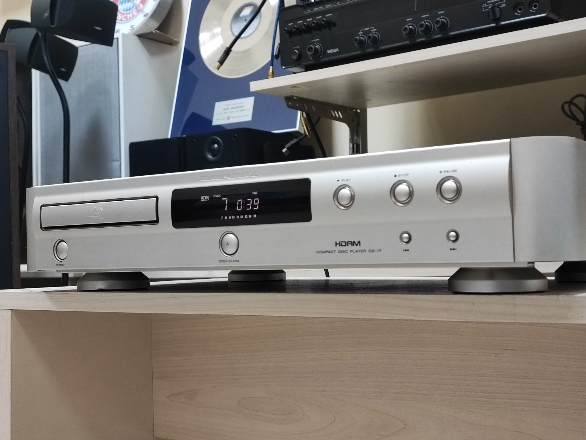 HiEnd CD програвач Marantz CD 17 ! DAC-7 ! Вага 8 кг Зроблено в Японії