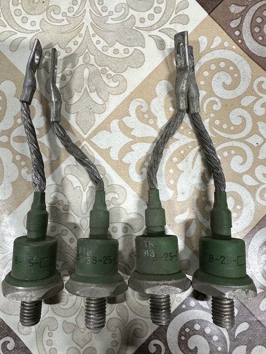 Радіодеталі радянського виробництва