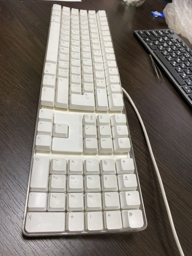 Apple Keyboard A1048