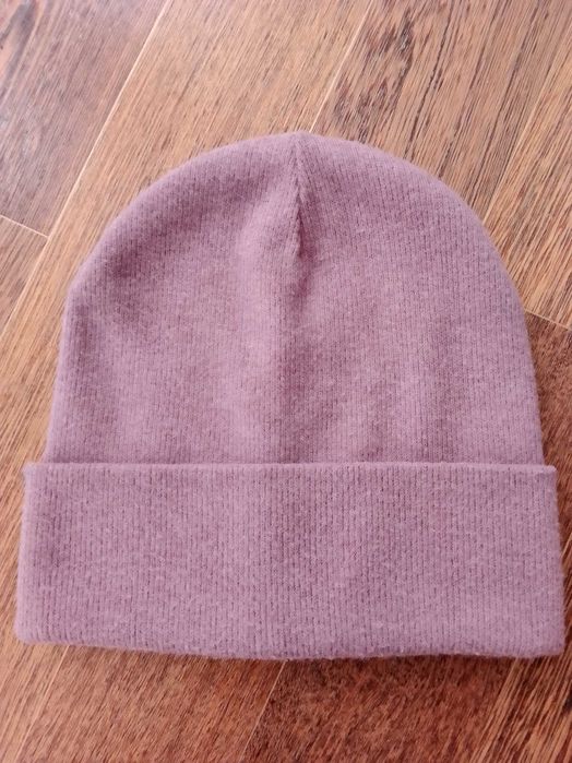 Шапка жіноча топ