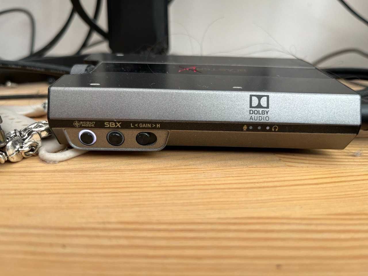 Звукова карта Sound BlasterX G6