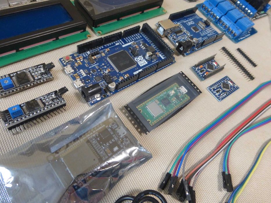 Zestaw Arduino Uno, Due, Pro Mini, Raspberry Pi Pico W ESP32 moduły