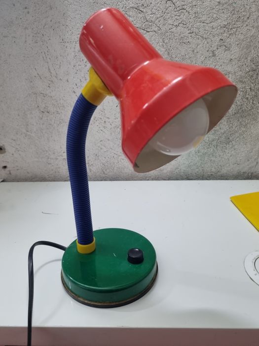 Lampa biurkowa dziecięca