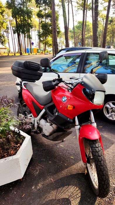 Vende-se moto en bom estado