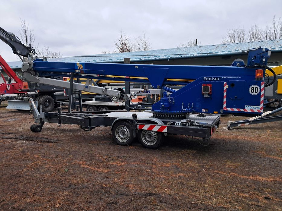 dźwig dekarski Bocker AHK 27/1200, 2008r , żuraw ciesielski ,UDT 2027