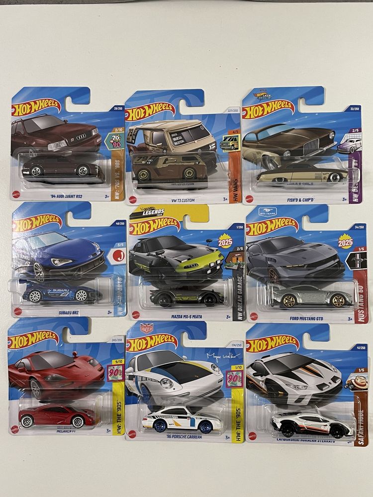 Hot Wheels zestaw 9 sztuk: Audi RS2 Avant, VW T3 Custom TH Fish Mazda
