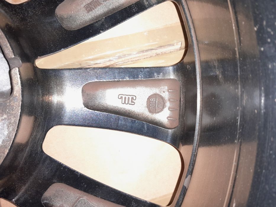 Felga aluminiowa KIA r17