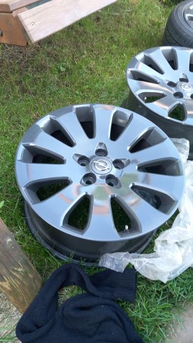 Felgi z oponami opel insignia 19