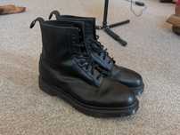 Sprzedam buty Dr Martens 1460 Mono Smooth