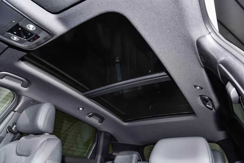 2025 BYD Song L DMi Beyond edition