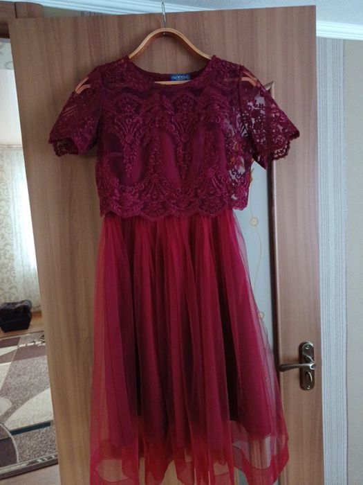 Сукня літня вечірня